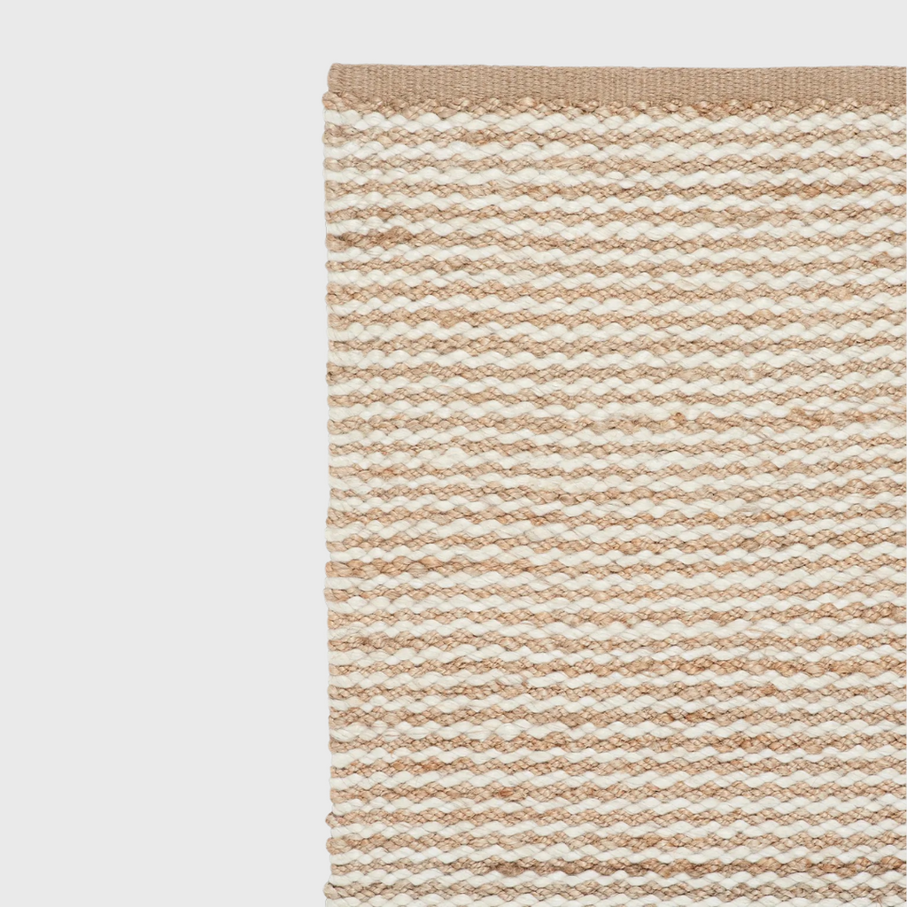 Armadillo Kalahari Rug in Natural & Chalk