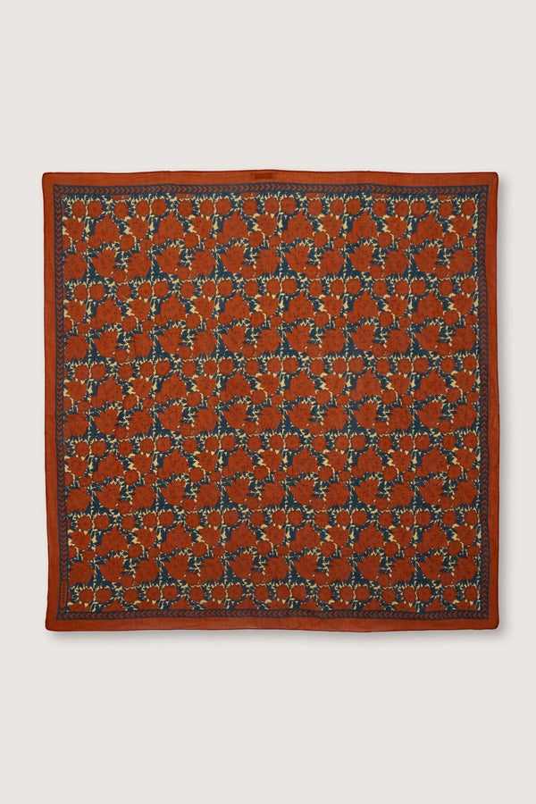 Moismont Foulard No. 680